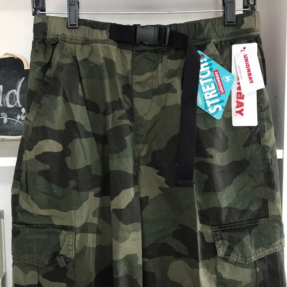 UNIONBAY Camo Cargo Jogger Pants - Picture 7 of 13